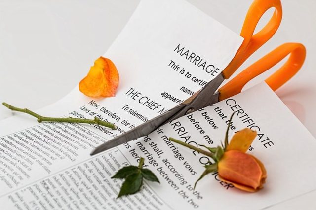 Признание брачного договора недействительным: основание, порядок, последствия