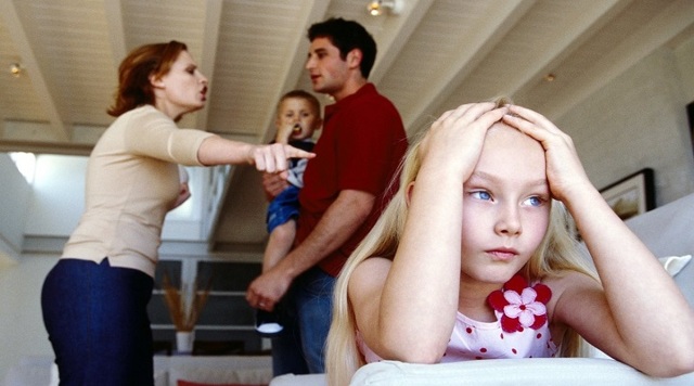 Со скольки лет учитывается мнение ребенка при разводе родителей в суде?