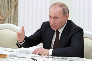 Путин заявил об окончании нерабочих дней и рассказал о новых мерах поддержки семей и бизнеса