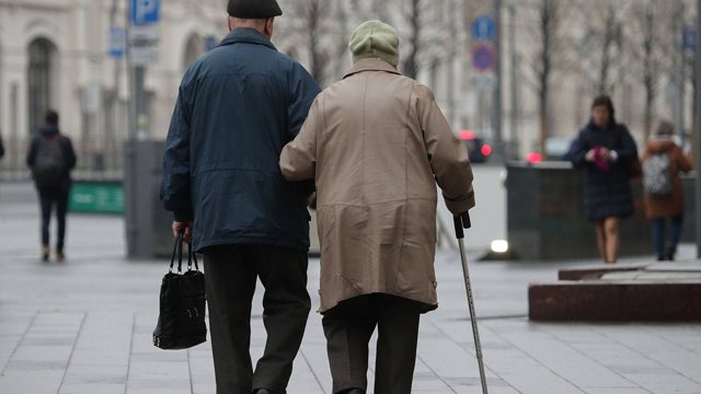 Предложенный ЕР законопроект об отсрочке по кредитам для пенсионеров и малого бизнеса принят в первом чтении